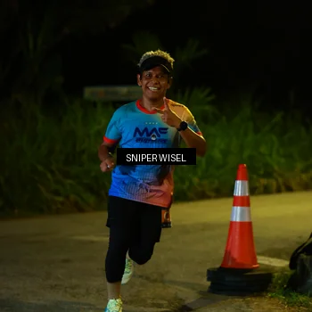 Runner Photo 8439324
