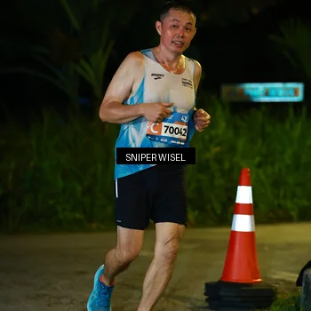 Runner Photo 8439356