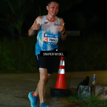Runner Photo 8439357