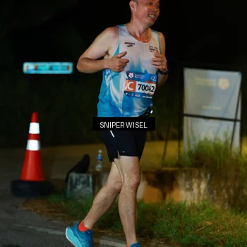 Runner Photo 8439367