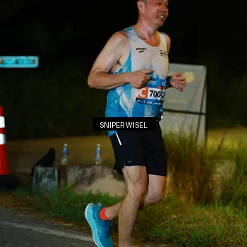 Runner Photo 8439372
