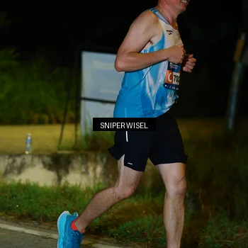 Runner Photo 8439377