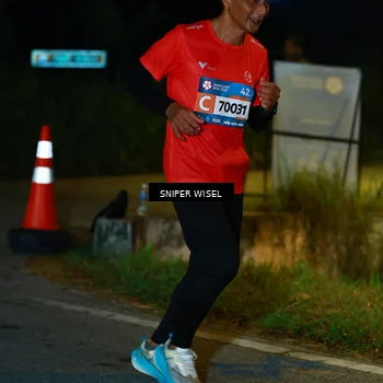 Runner Photo 8439396