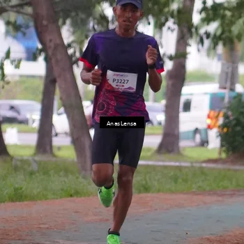 Runner Photo 8439418