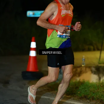Runner Photo 8439443