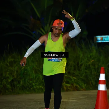 Runner Photo 8439444