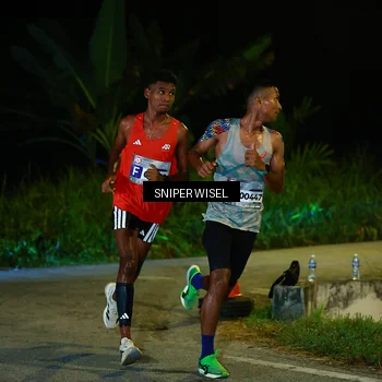 Runner Photo 8439467