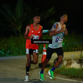Runner Photo 8439473