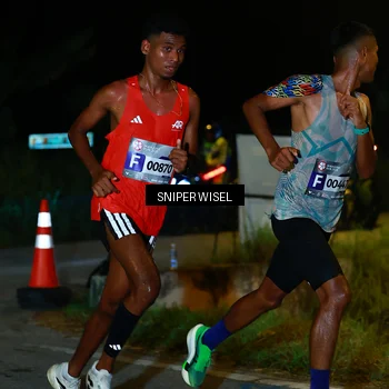 Runner Photo 8439475