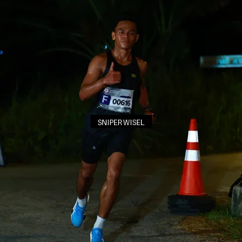 Runner Photo 8439478
