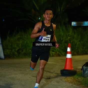 Runner Photo 8439482