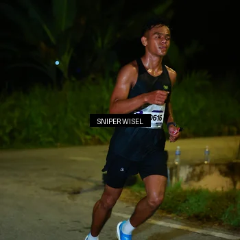 Runner Photo 8439489