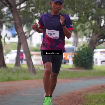 Runner Photo 8439519