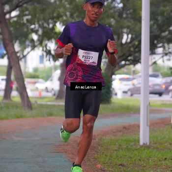 Runner Photo 8439522