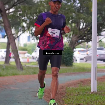 Runner Photo 8439565