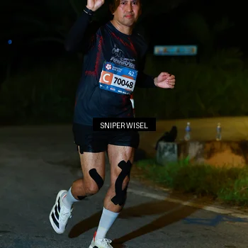 Runner Photo 8439578