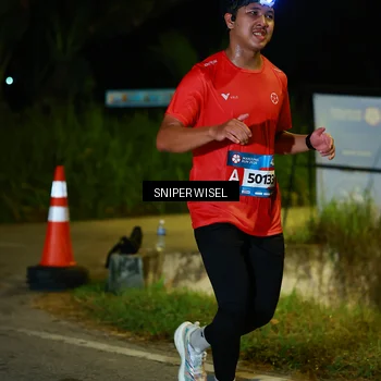 Runner Photo 8439598