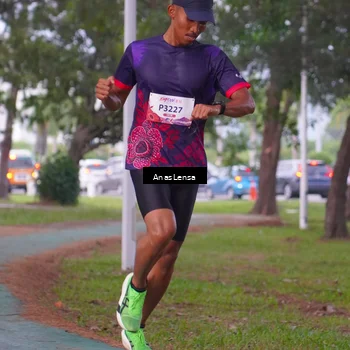 Runner Photo 8439604