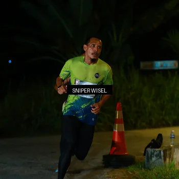 Runner Photo 8439605