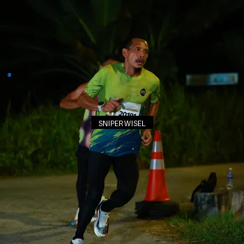 Runner Photo 8439608