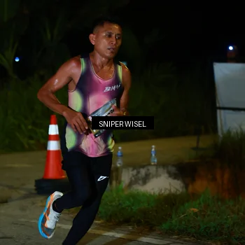 Runner Photo 8439614