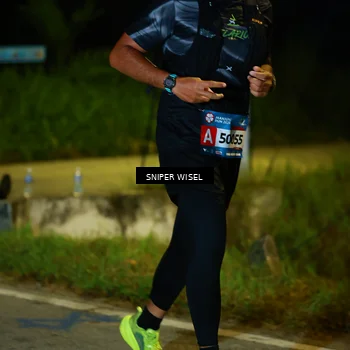 Runner Photo 8439623