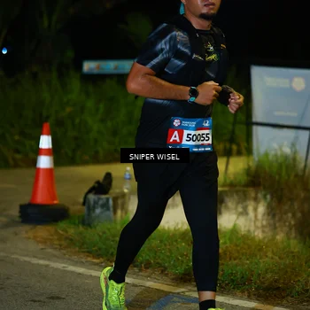 Runner Photo 8439626