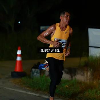 Runner Photo 8439635