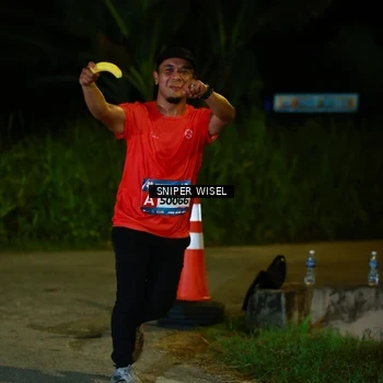 Runner Photo 8439656