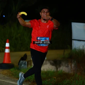 Runner Photo 8439662