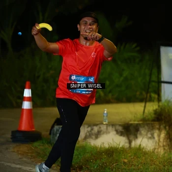 Runner Photo 8439667