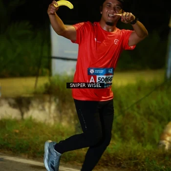 Runner Photo 8439671