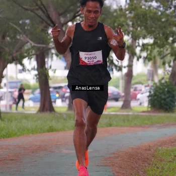 Runner Photo 8439681