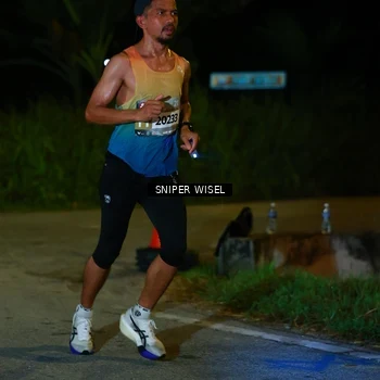 Runner Photo 8439689