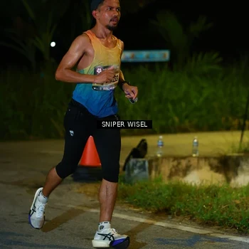 Runner Photo 8439693