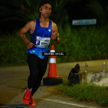 Runner Photo 8439719
