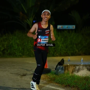 Runner Photo 8439730
