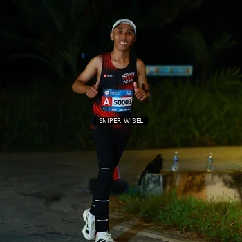 Runner Photo 8439734