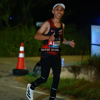 Runner Photo 8439736