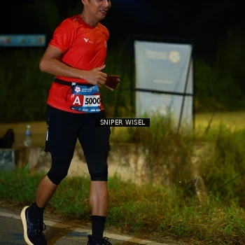 Runner Photo 8439751