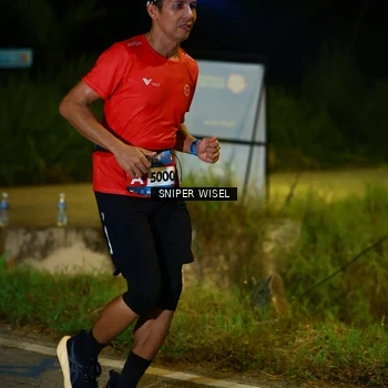 Runner Photo 8439757