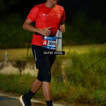Runner Photo 8439758