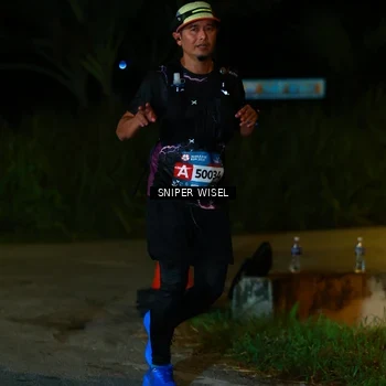 Runner Photo 8439765