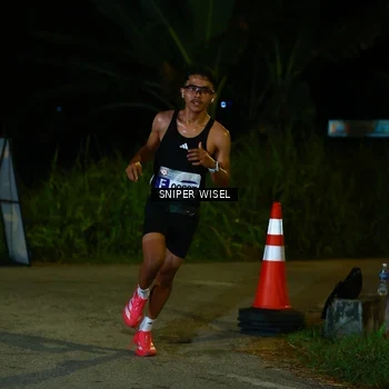 Runner Photo 8439791