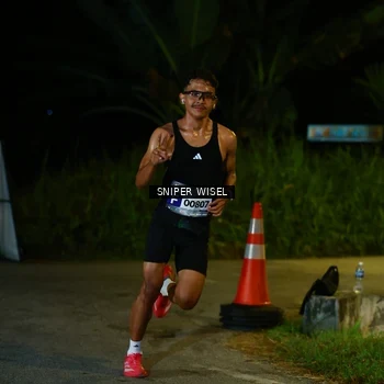 Runner Photo 8439793
