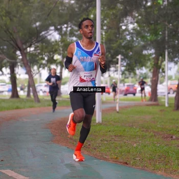 Runner Photo 8439801