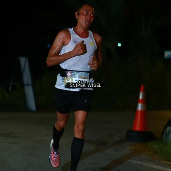 Runner Photo 8439811
