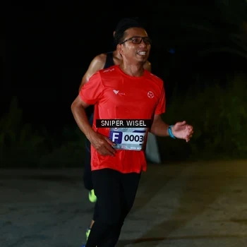Runner Photo 8439829