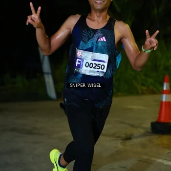 Runner Photo 8439831