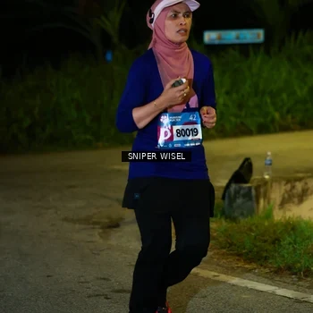 Runner Photo 8439838
